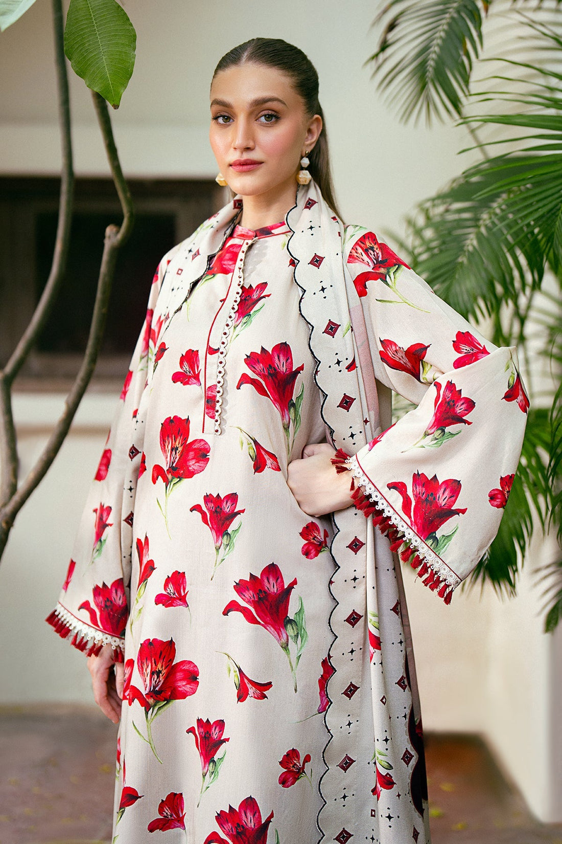 Unstitched Digital Printed Lawn 3Pc Suit
