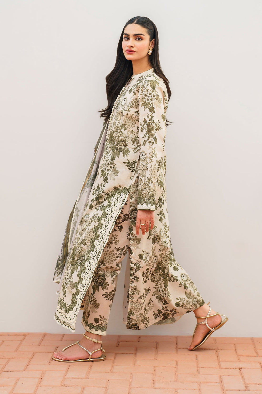 Unstitched Digital Printed Lawn 3Pc Suit