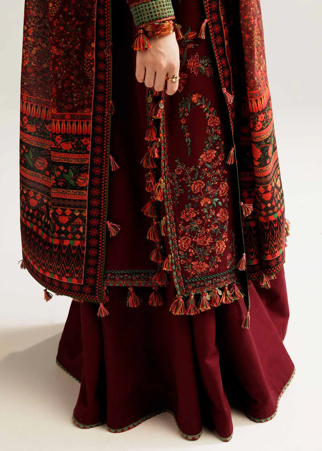 Unstitched Embroidered Lawn 3Pc Suit