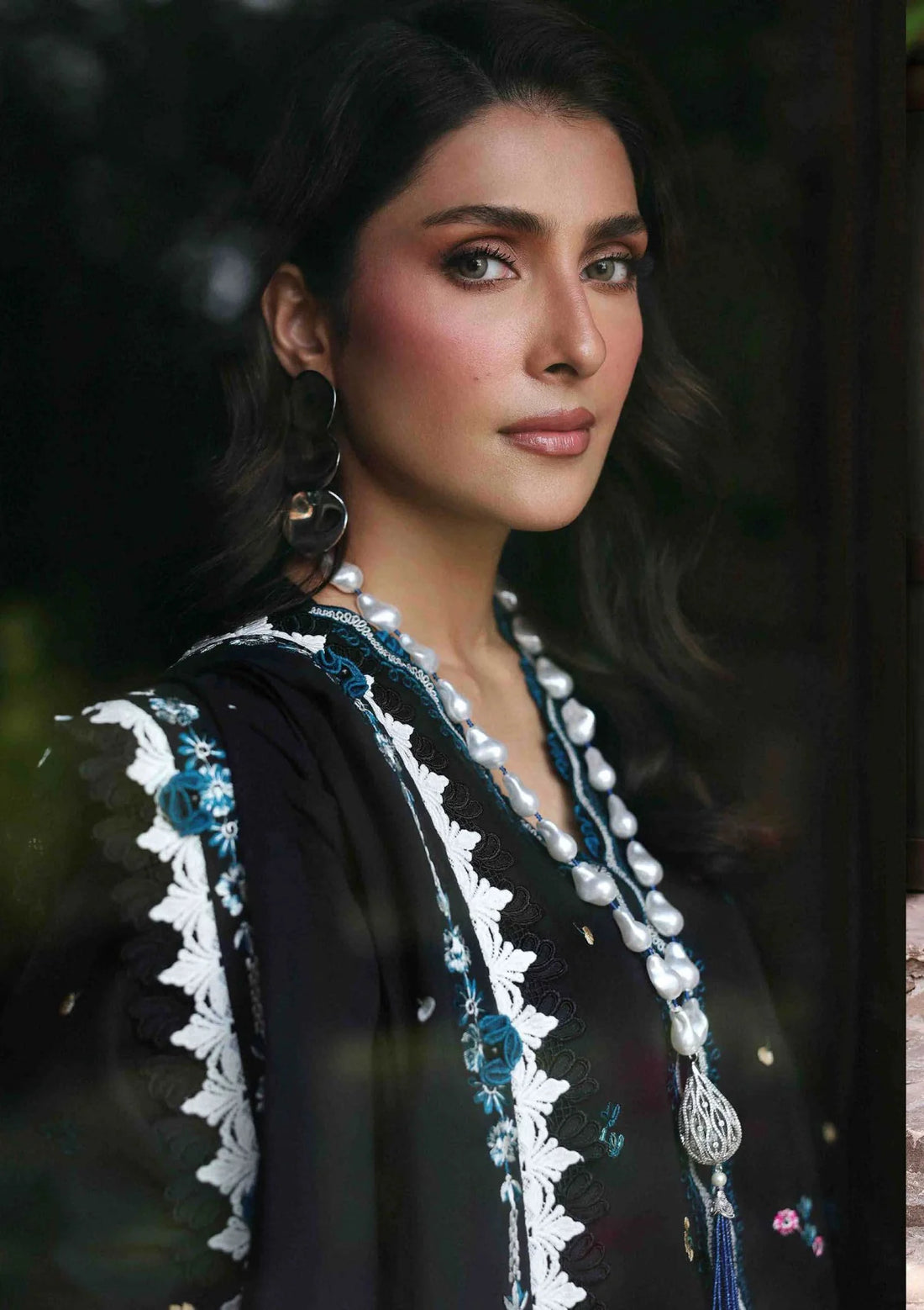 Unstitched Embroidered Winter 3Pc Suit