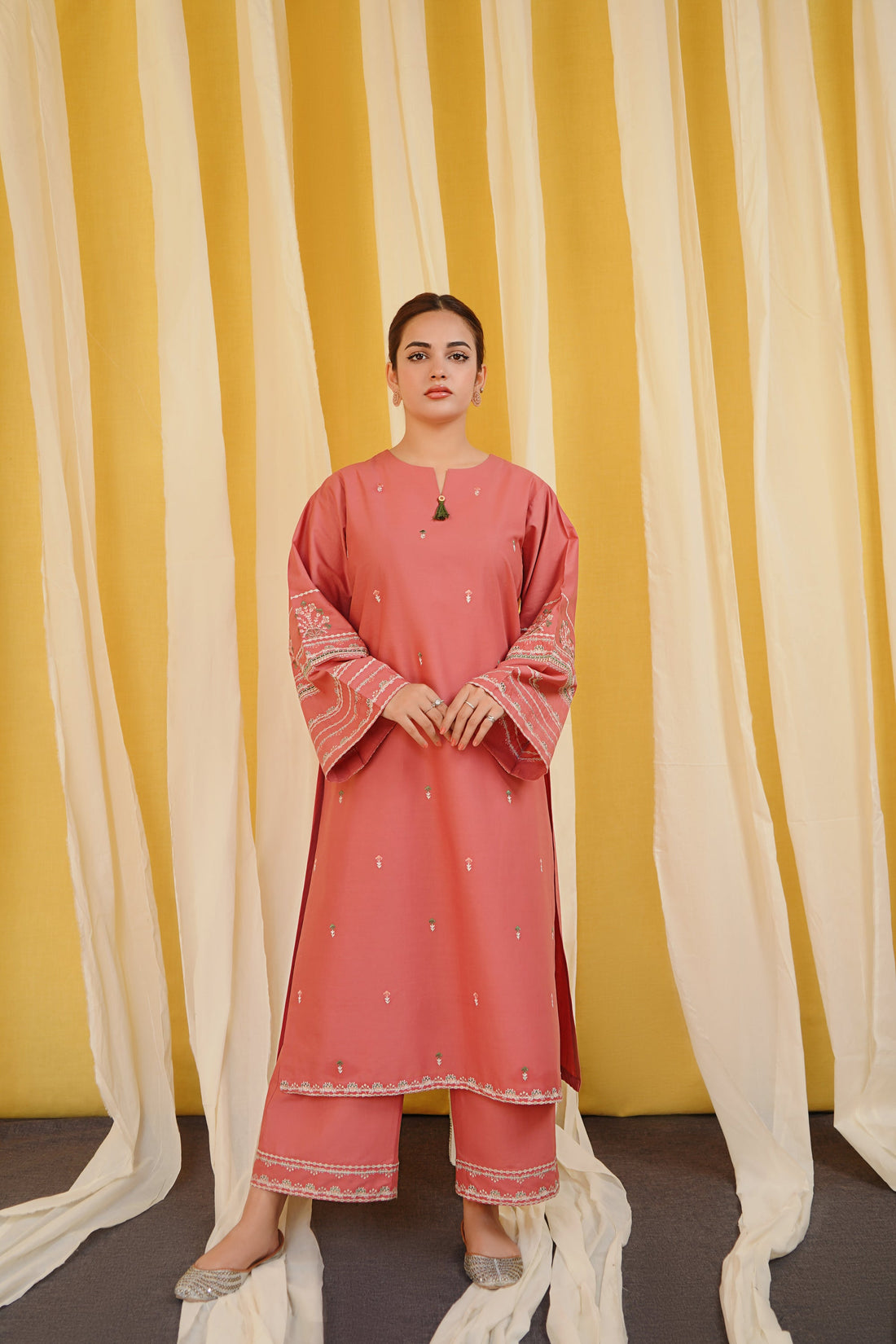 Unstitched Embroidered Lawn 2Pc Suit