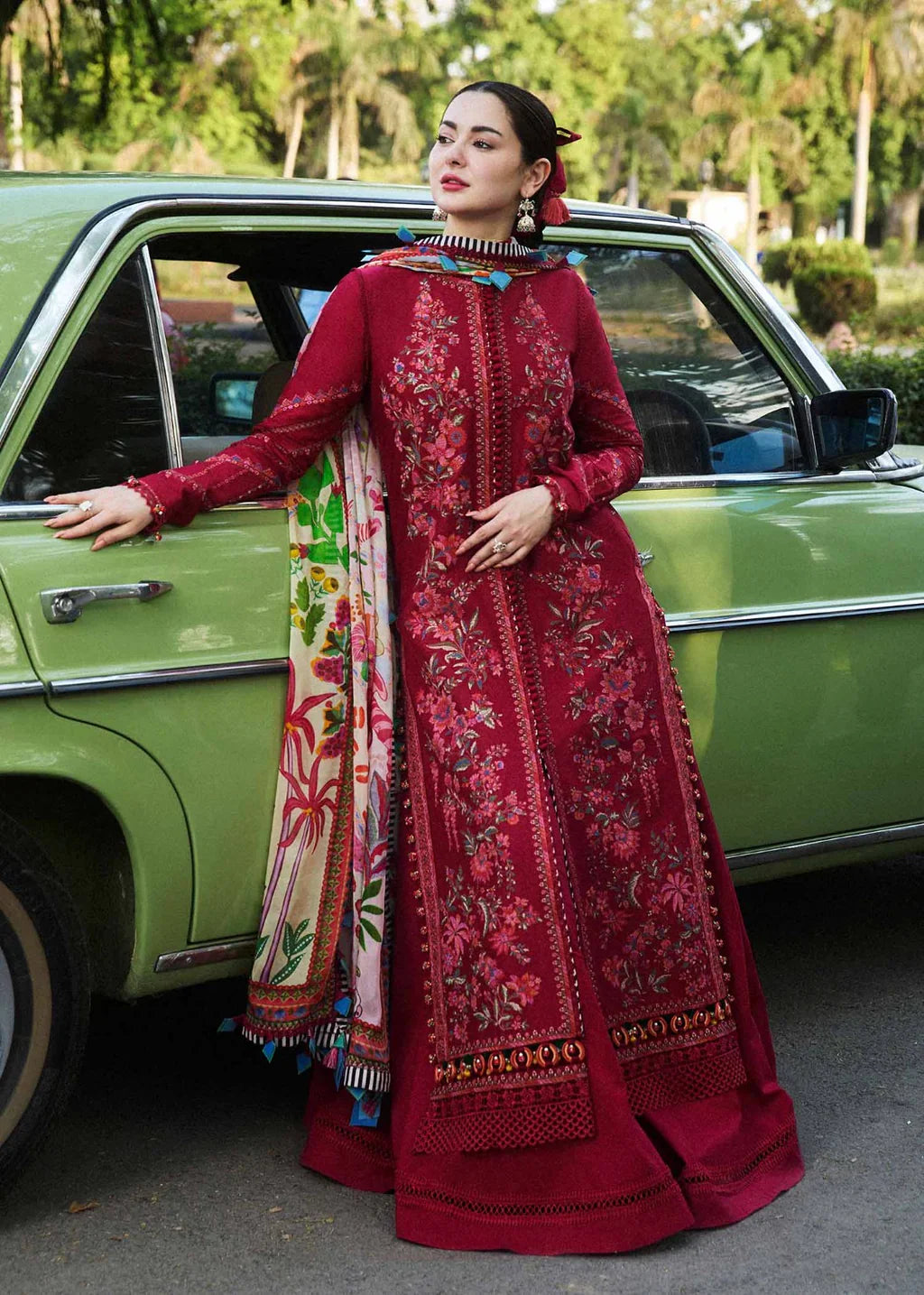 Unstitched Embroidered Lawn 3Pc Suit