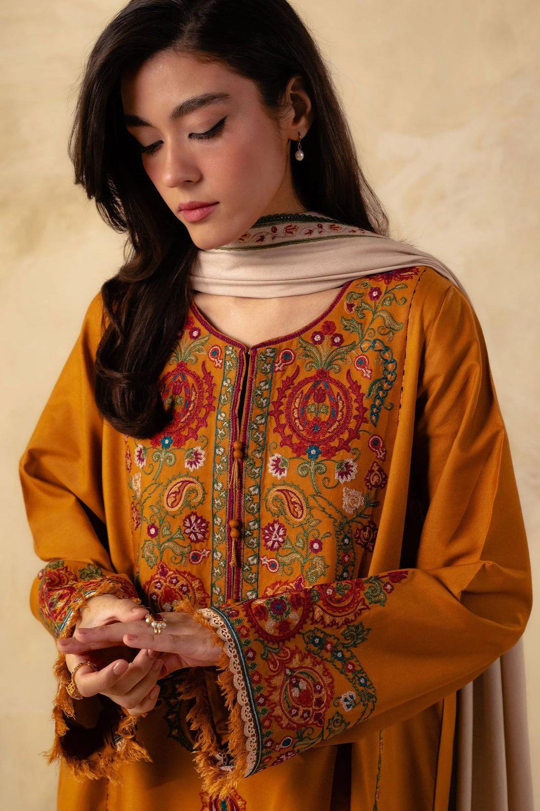 Unstitched Embroidered Winter 3Pc Suit
