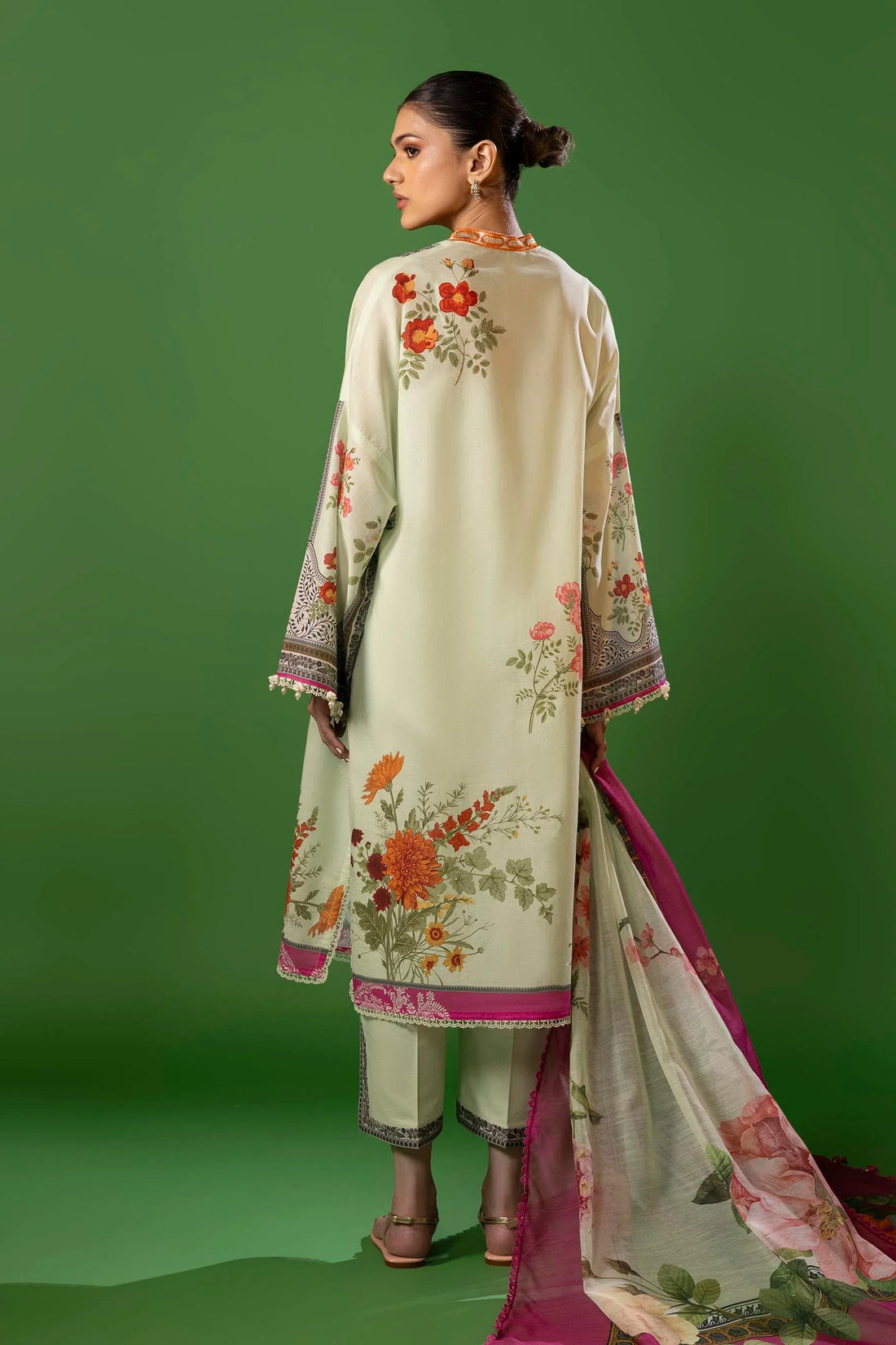 Unstitched Digital Printed Lawn 3Pc Suit