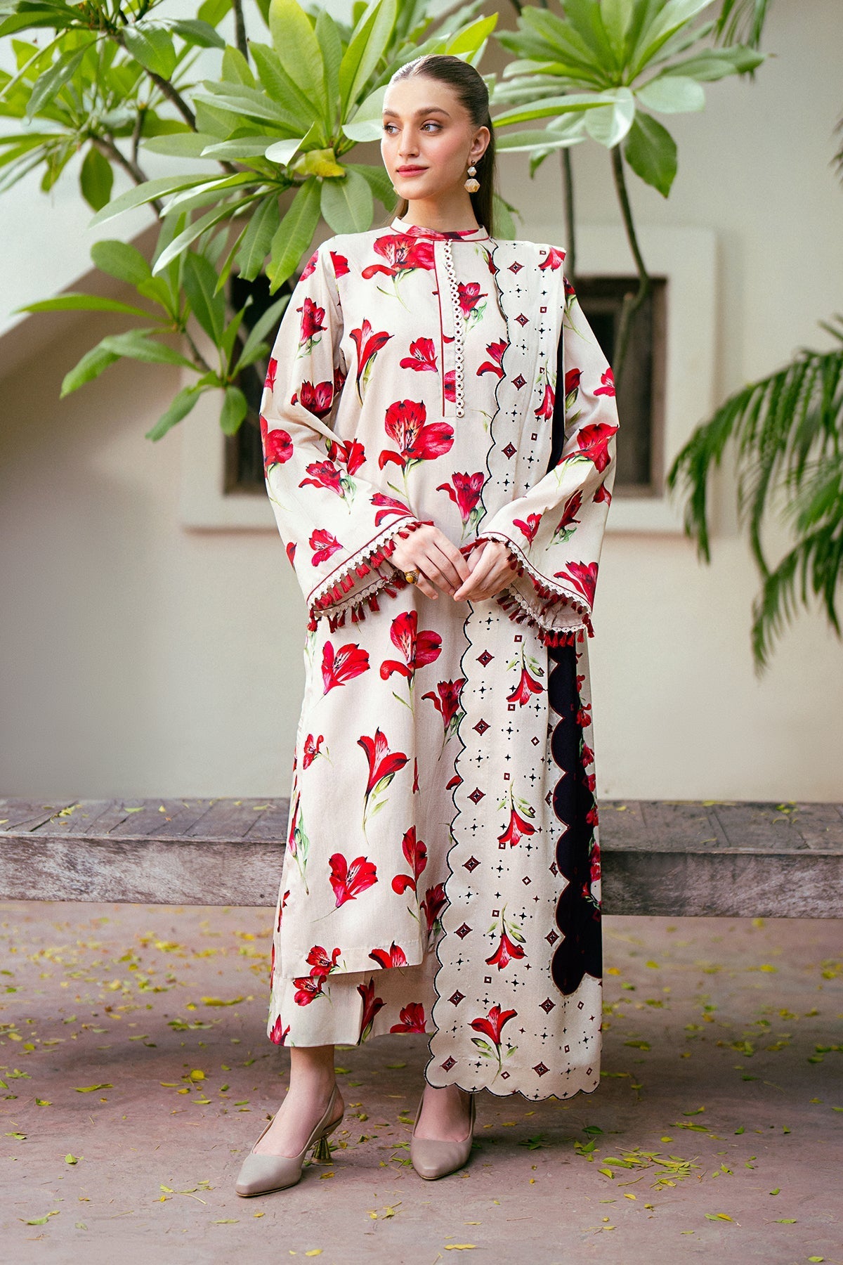 Unstitched Digital Printed Lawn 3Pc Suit