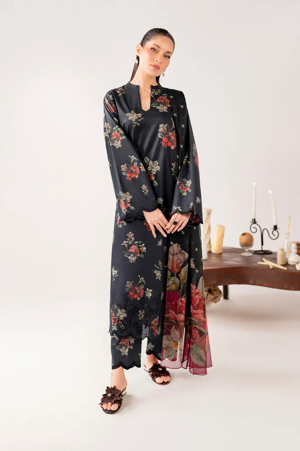 Unstitched Digital Printed Lawn 3Pc Suit