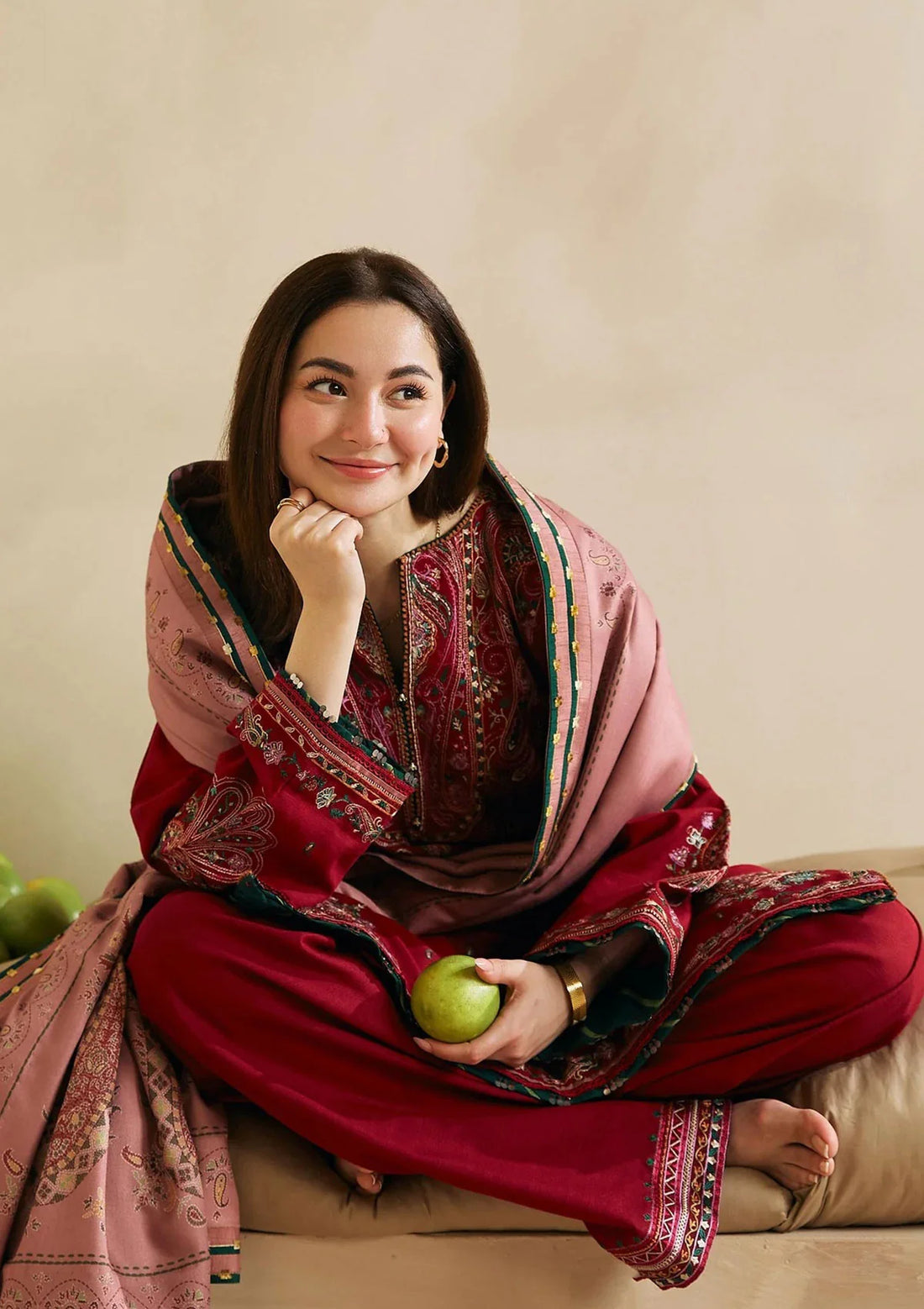 Unstitched Embroidered Lawn 3Pc Suit