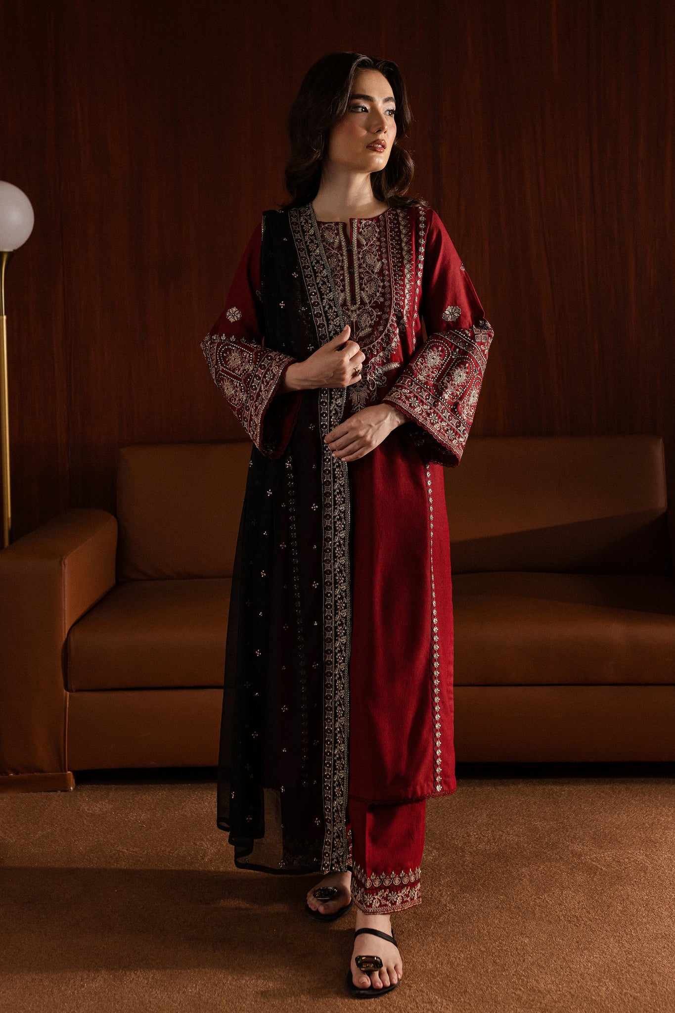 Unstitched Embroidered Winter 3Pc Suit