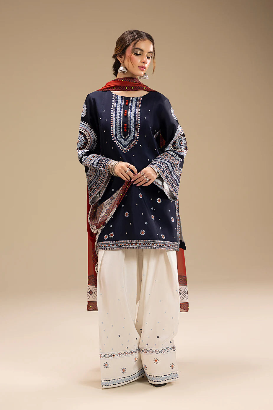 Unstitched Embroidered Winter 3Pc Suit