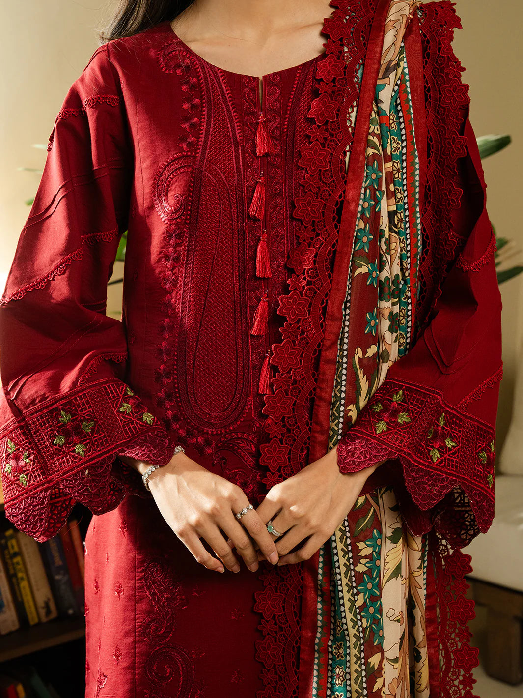Unstitched Embroidered Lawn 3Pc Suit
