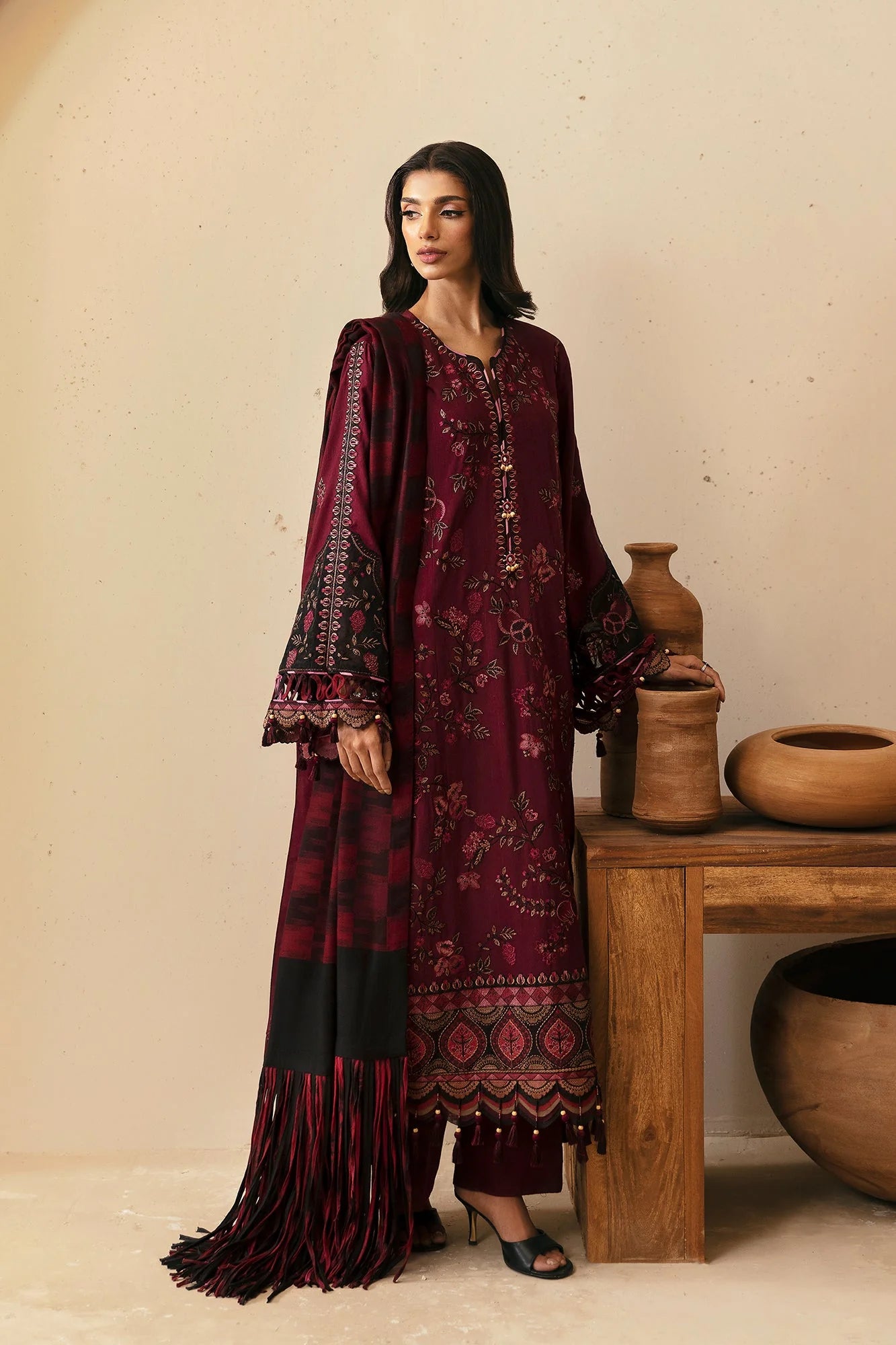 Unstitched Embroidered Winter 3Pc Suit