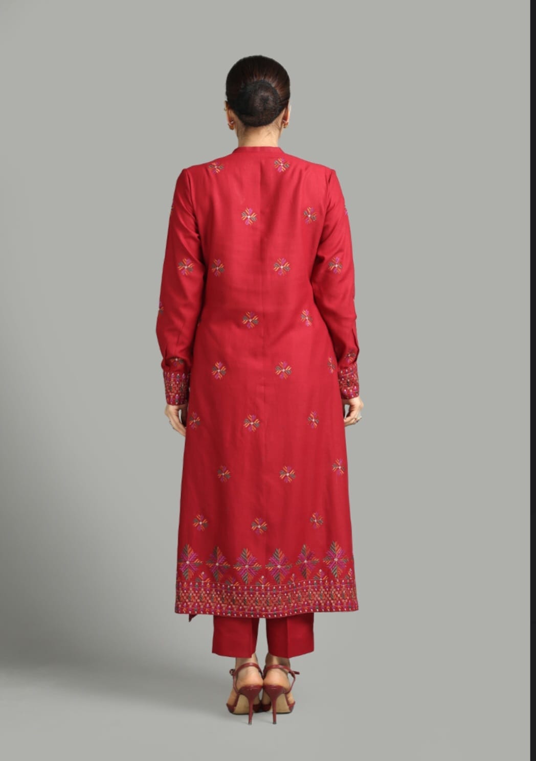 Unstitched Embroidered Winter 3Pc Suit