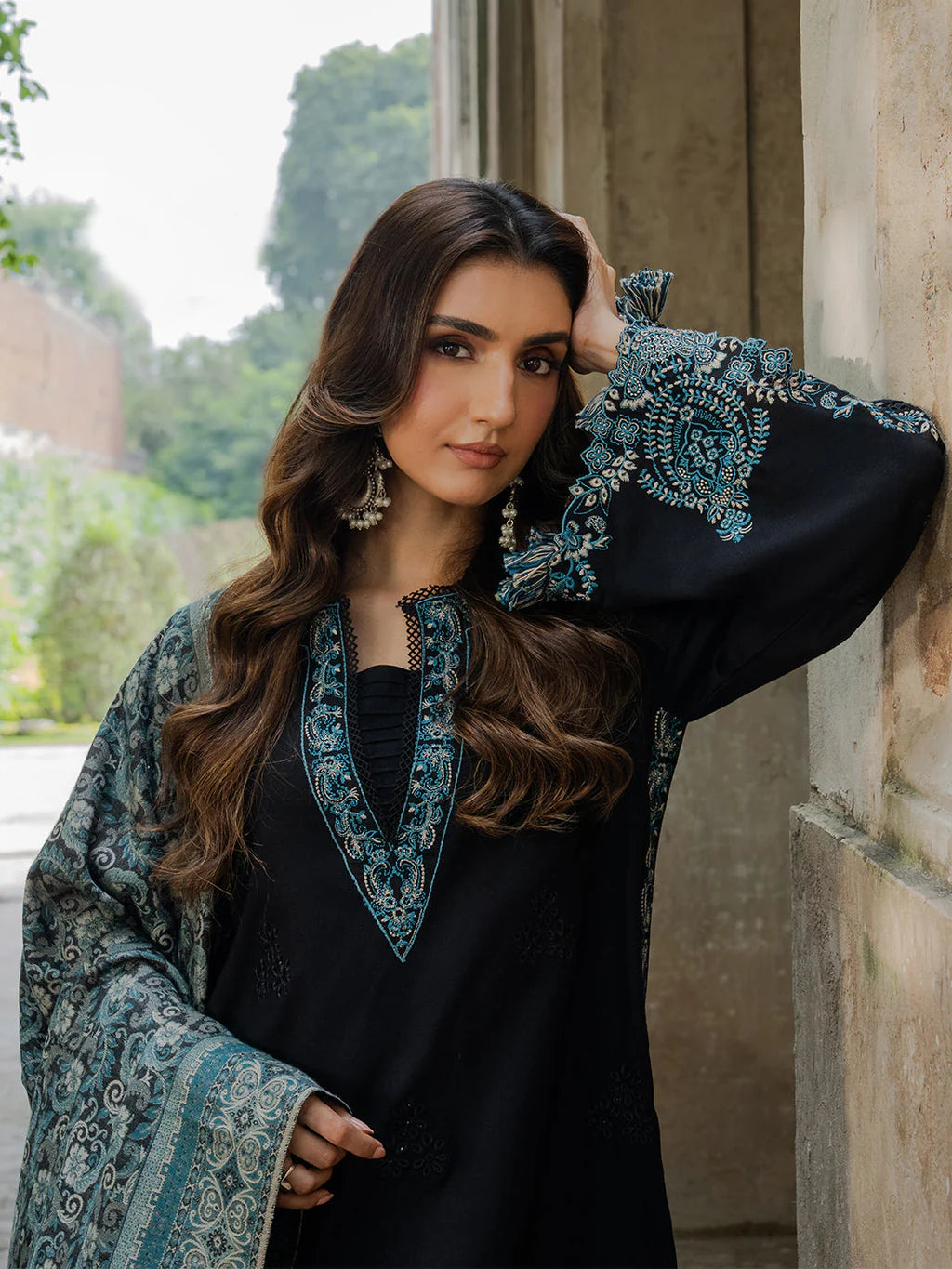 Unstitched Embroidered Winter 3Pc Suit