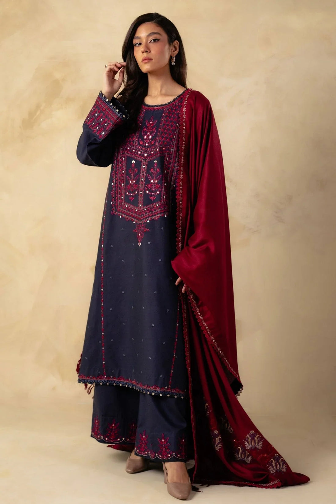 Unstitched Embroidered Winter 3Pc Suit