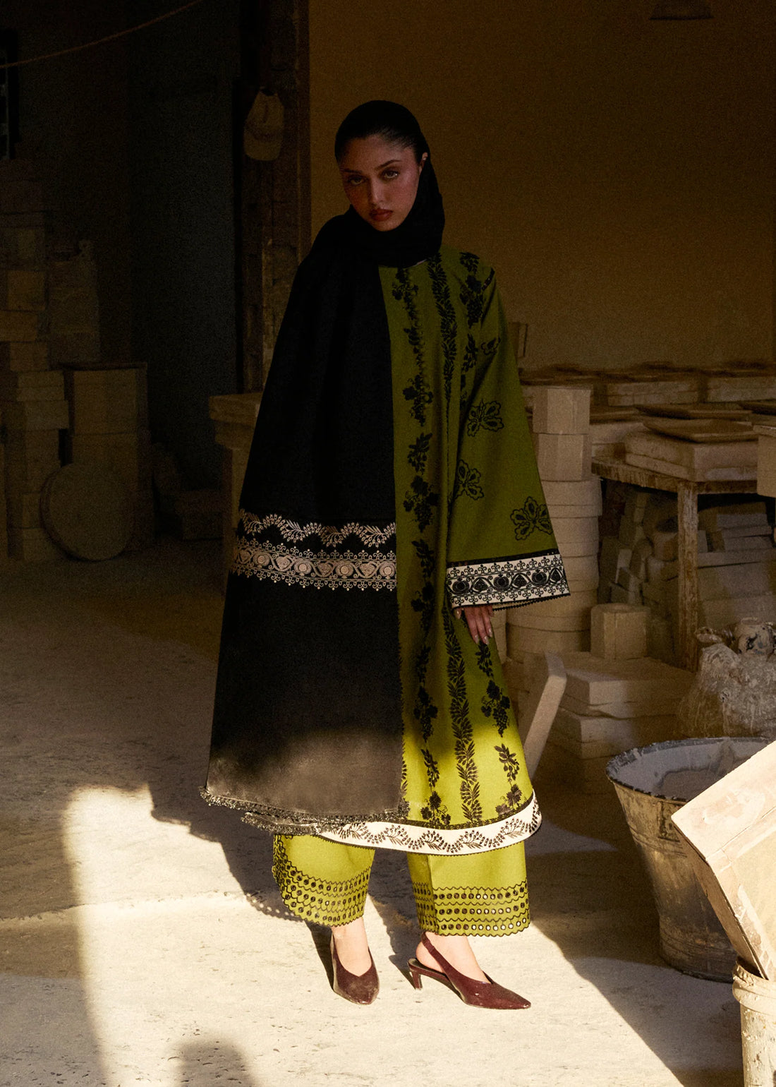Unstitched Embroidered Lawn 3Pc Suit
